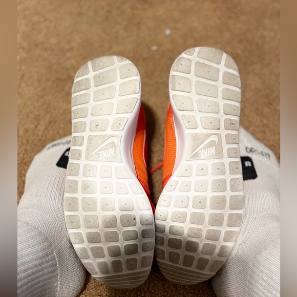Nike Roshe Run - Picture 4 of 4